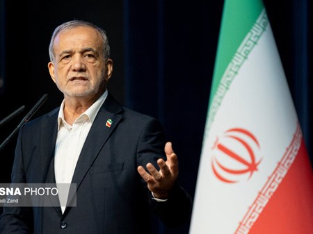 پزشکیان: باید از وضعیت «نه جنگ، نه صلح» خارج شویم